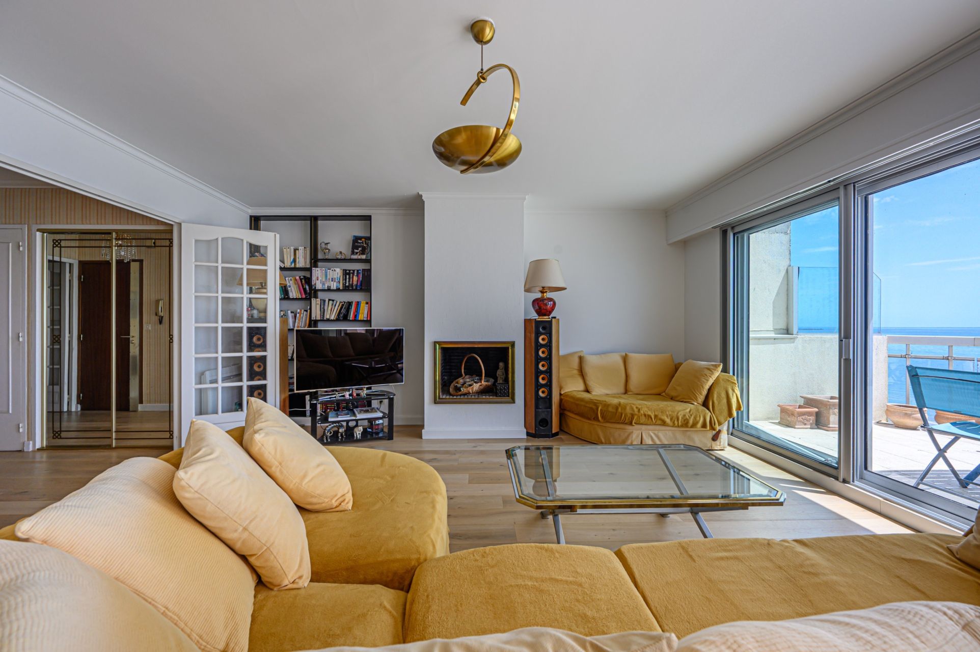 apartment 4 Rooms for sale on LA BAULE (44500)