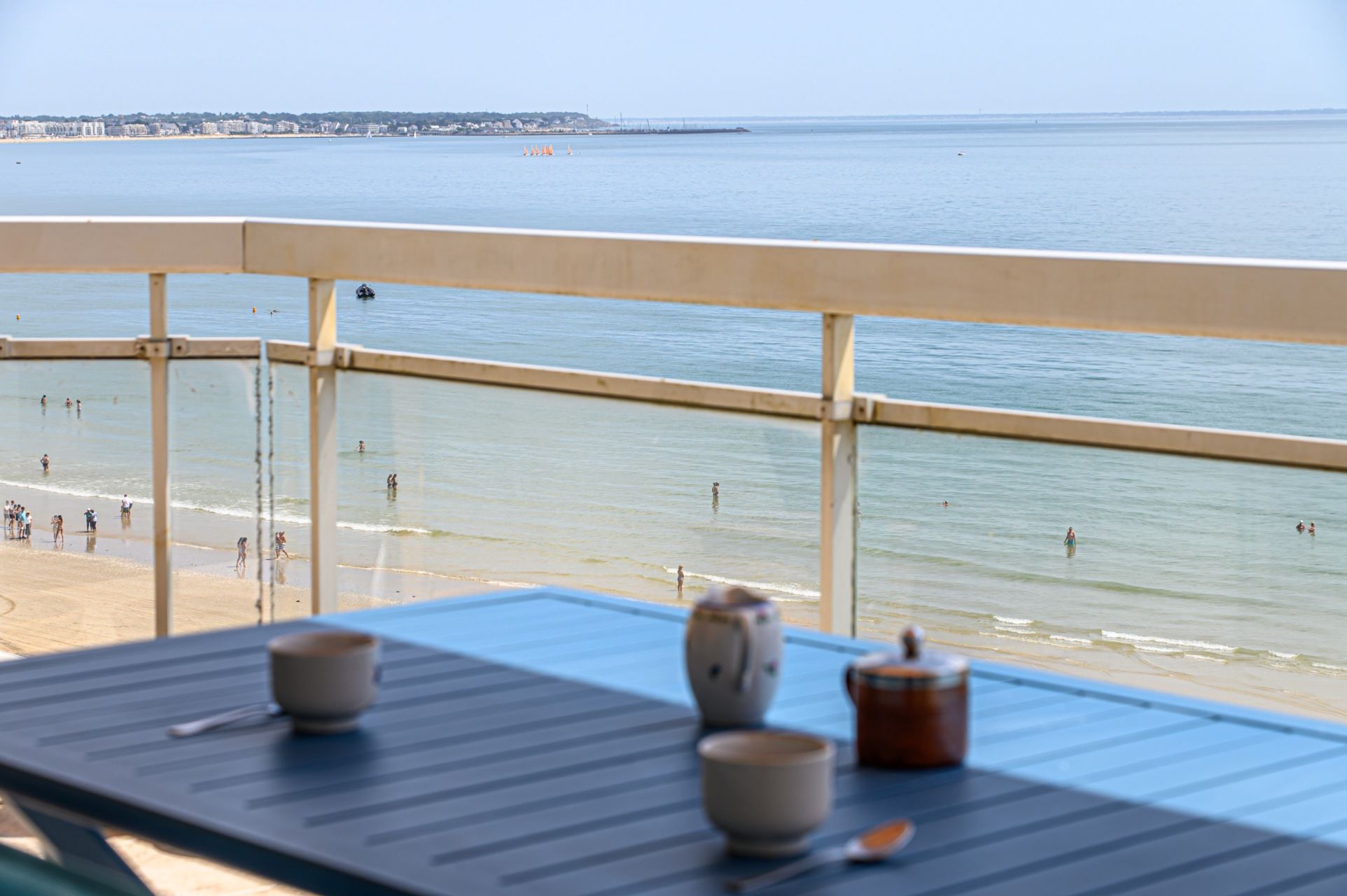 apartment 4 Rooms for sale on LA BAULE (44500)