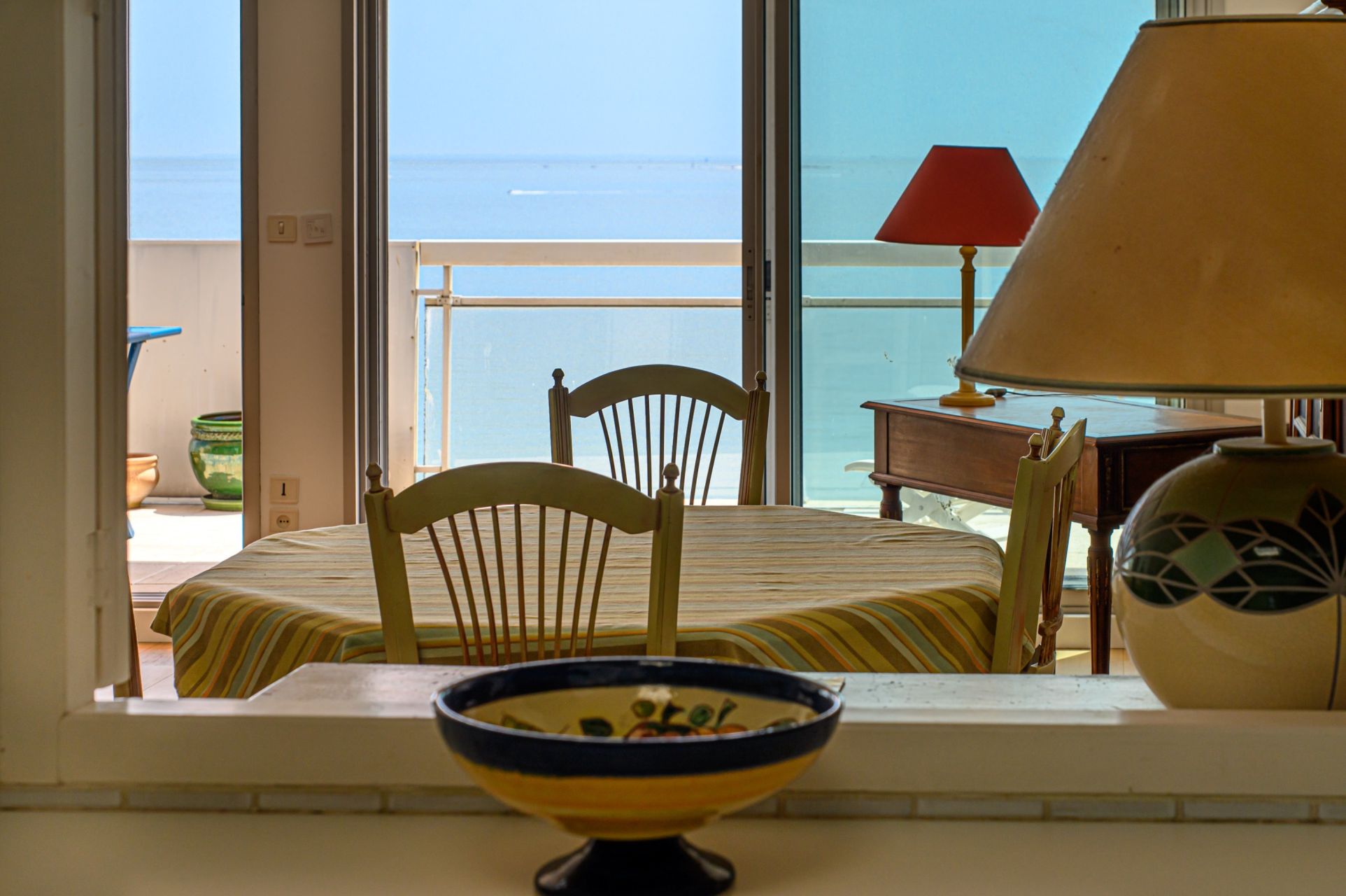 apartment 4 Rooms for sale on LA BAULE (44500)