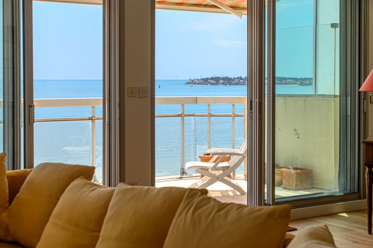 apartment 4 Rooms for sale on LA BAULE (44500)