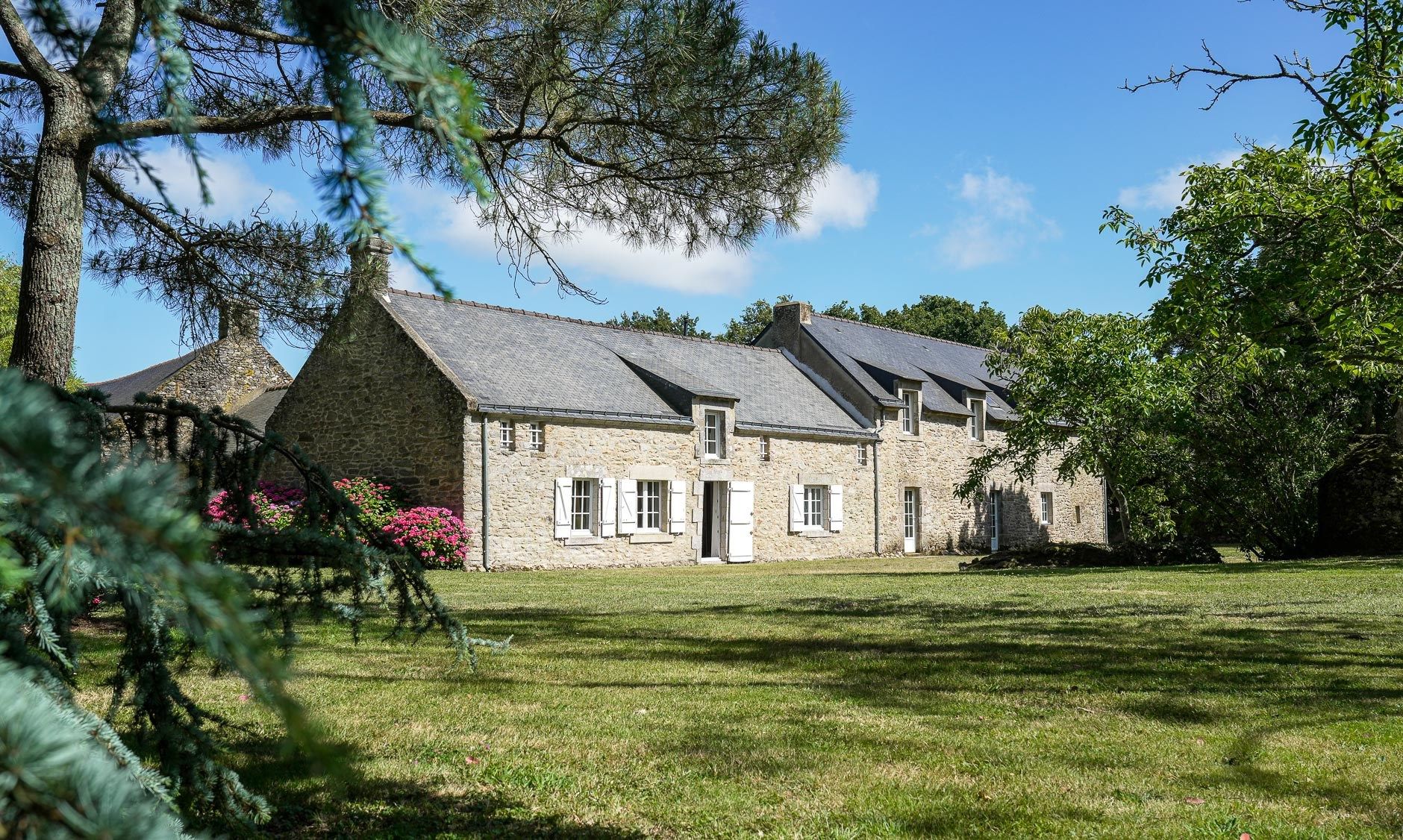 house 7 Rooms for sale on SURZUR (56450)