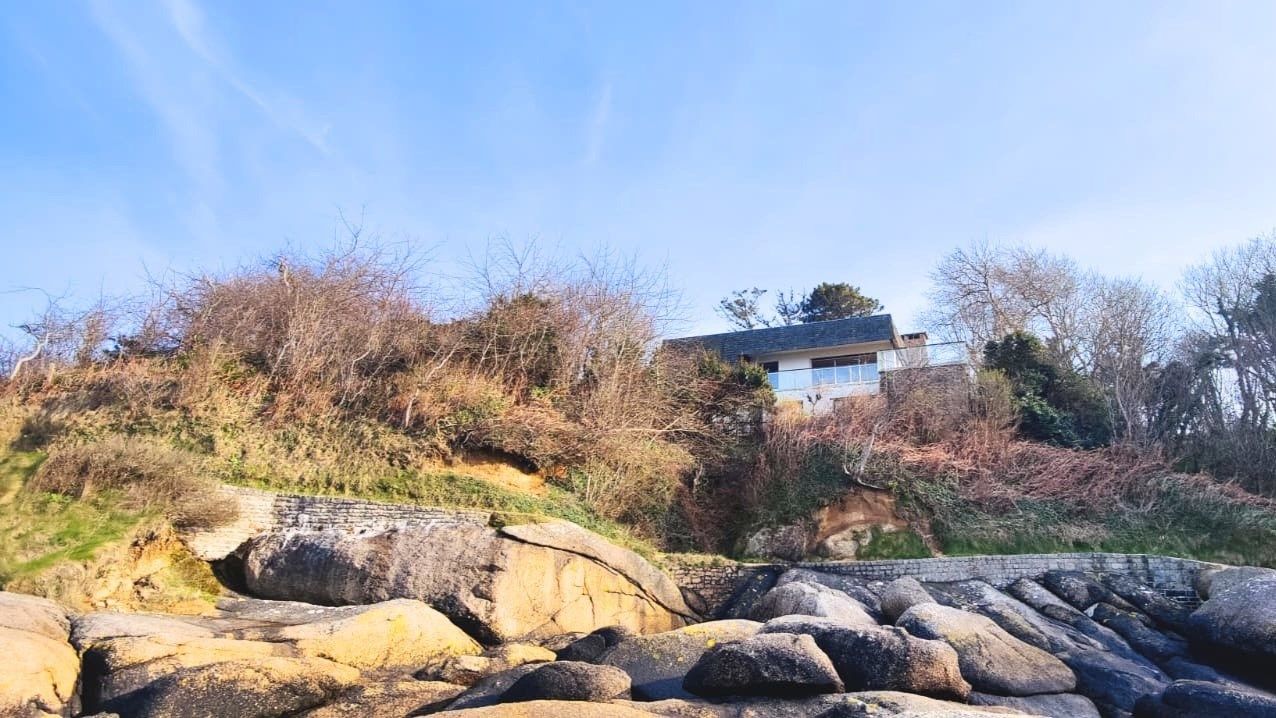 maison 9 Pièces en vente sur TREGASTEL (22730)