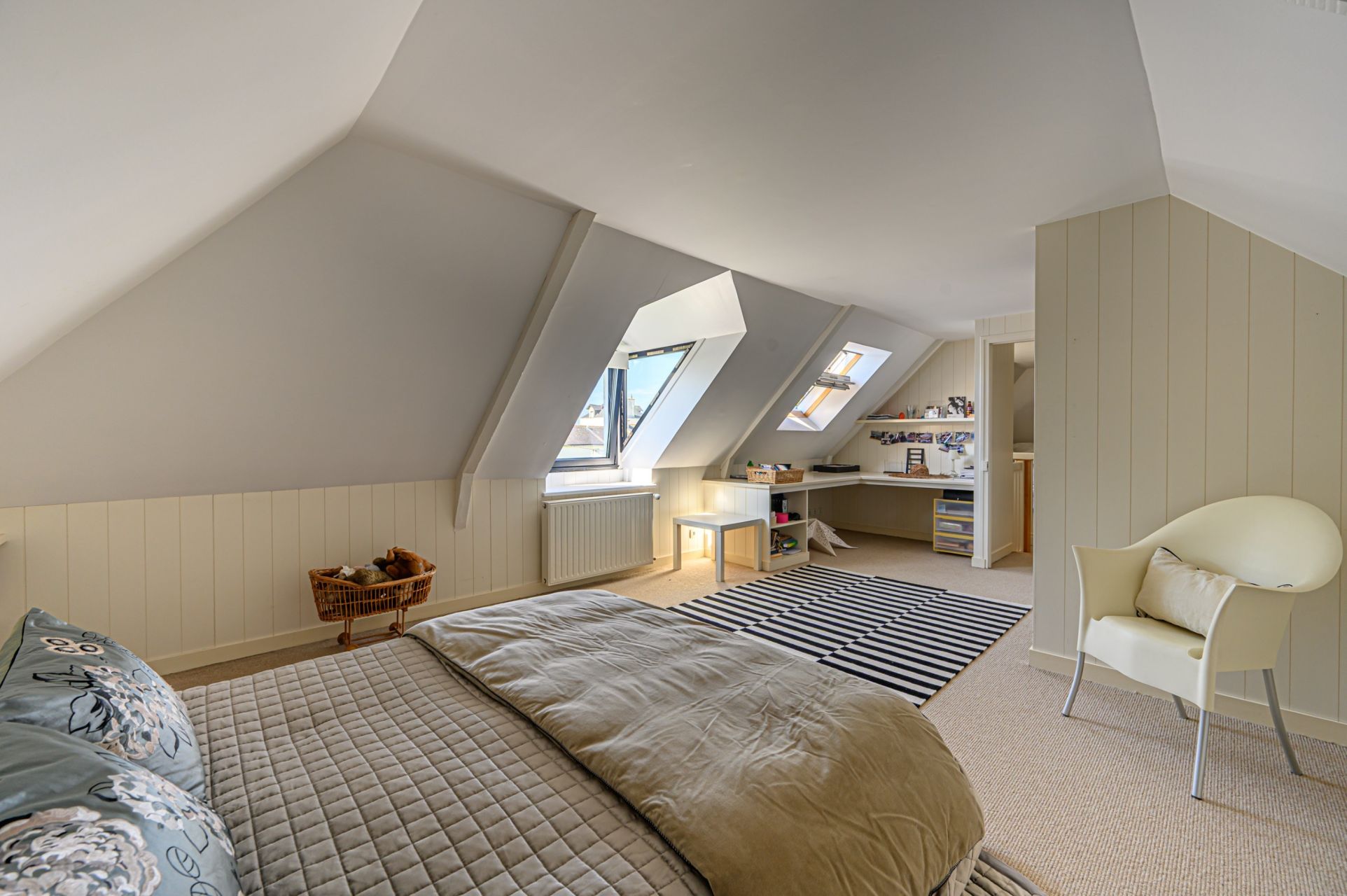 maison 8 Pièces en vente sur QUEVEN (56530)