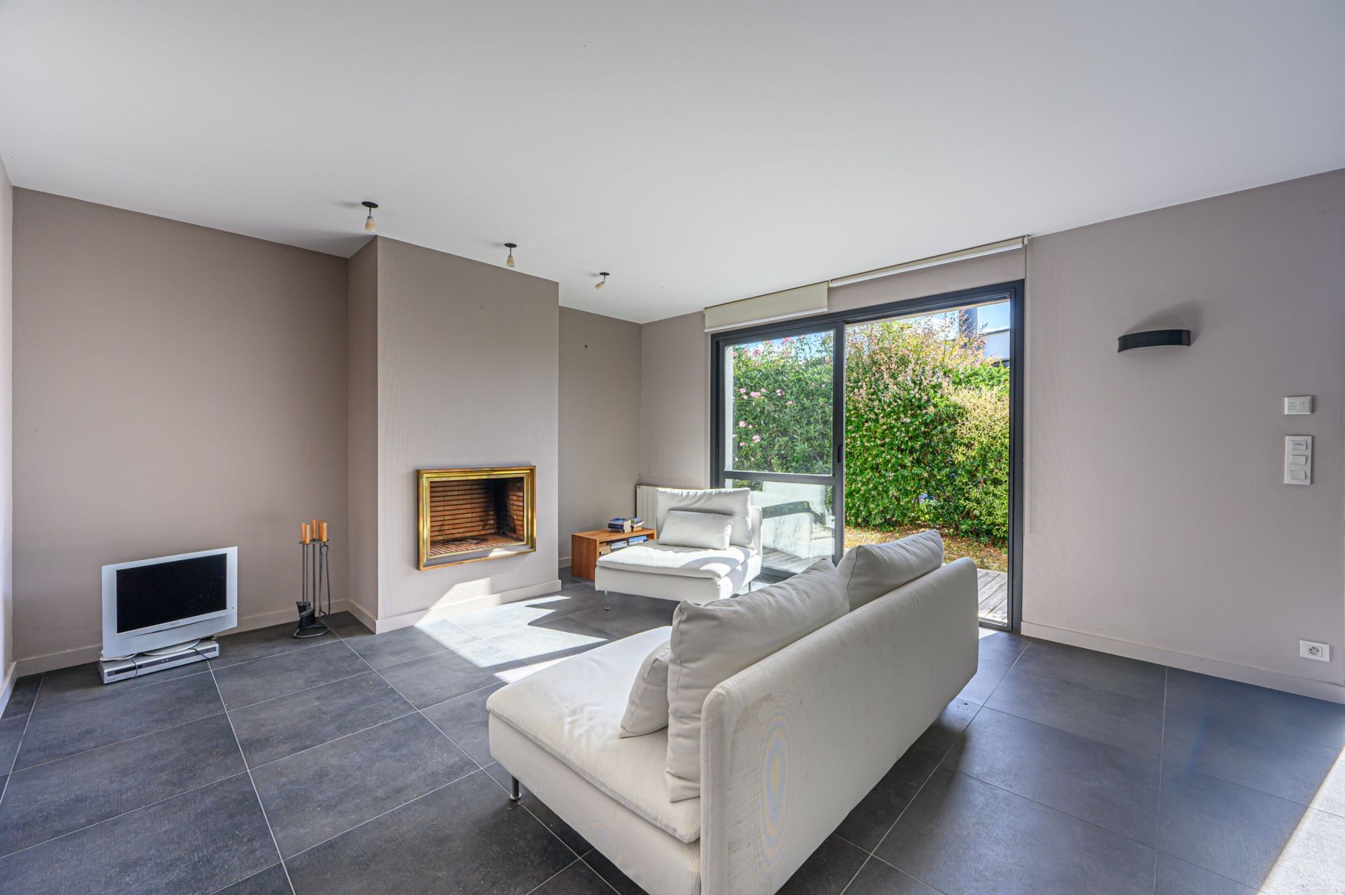 maison contemporaine 8 Pièces en vente sur LARMOR PLAGE (56260)