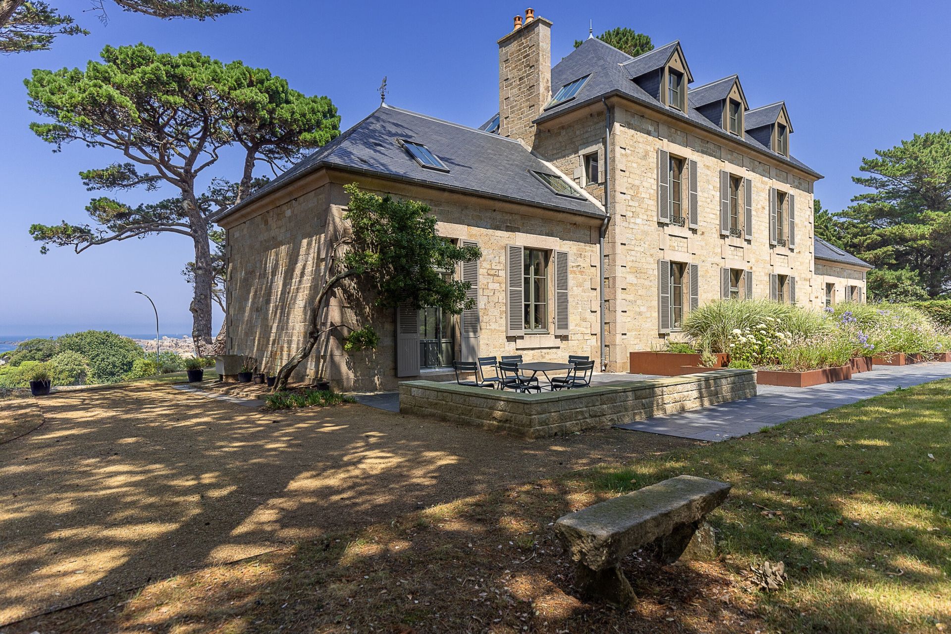 villa 16 Pièces en vente sur PENVENAN (22710)