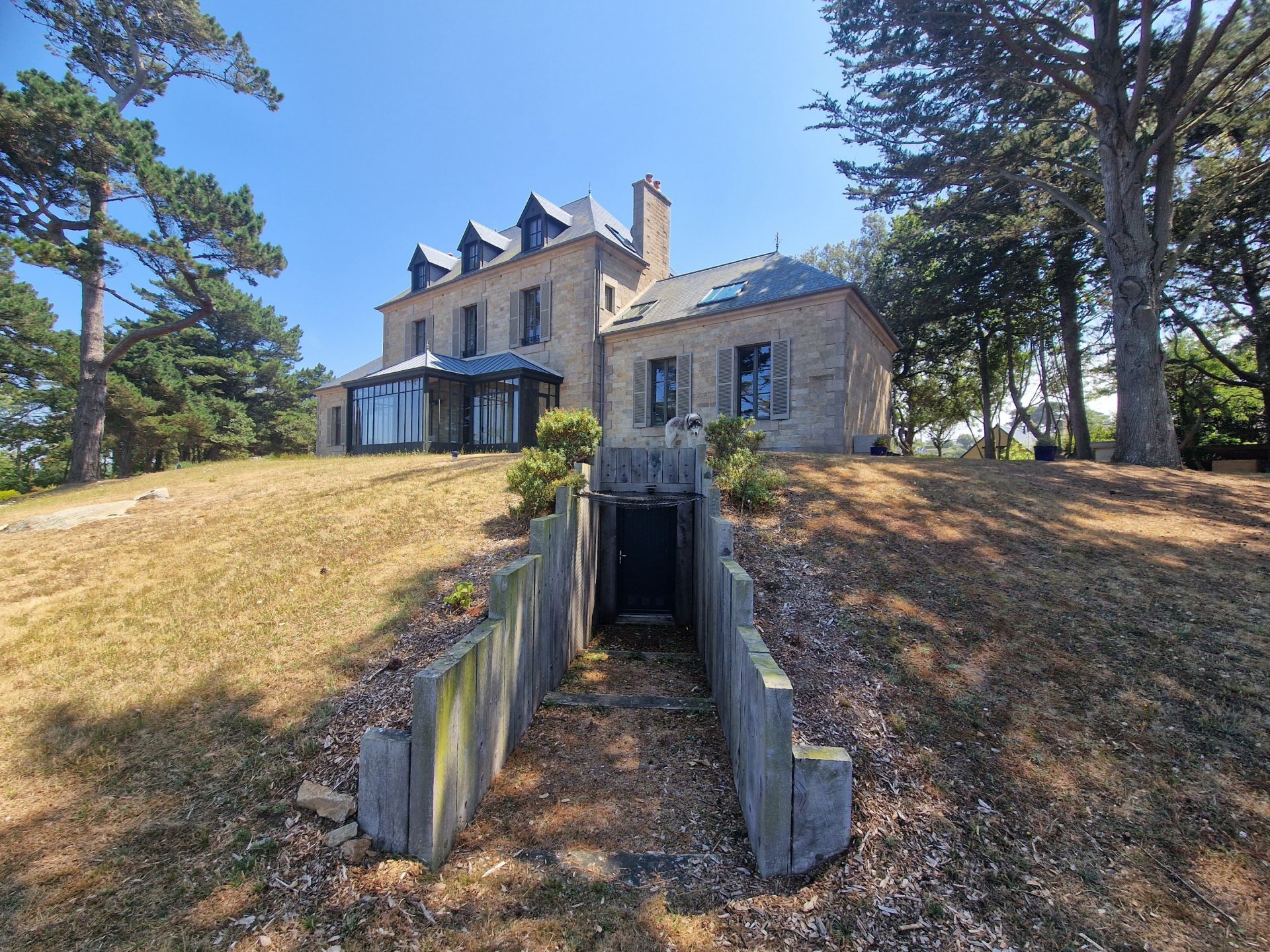 villa 16 Pièces en vente sur PENVENAN (22710)