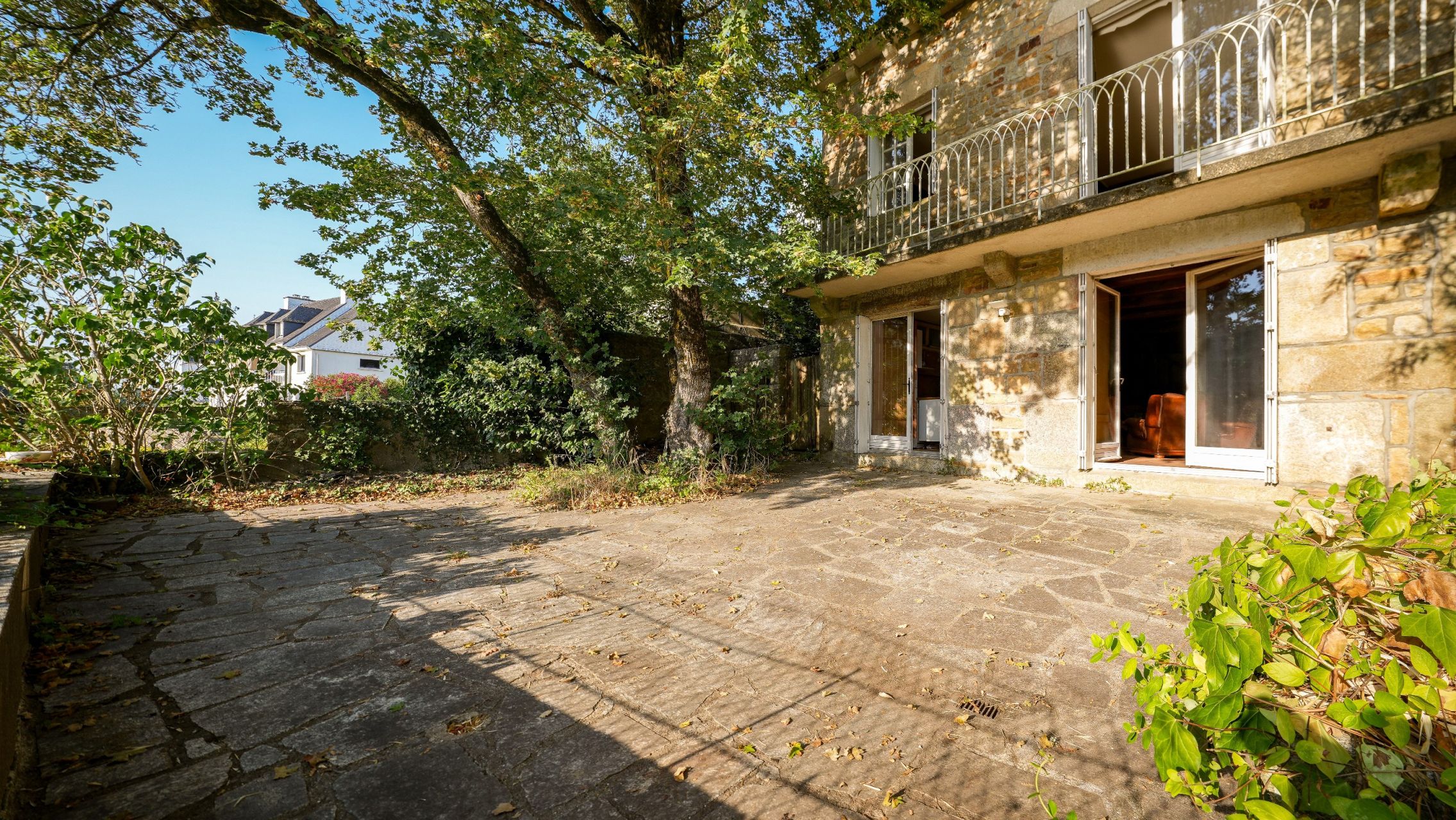 house 7 Rooms for sale on LE BONO (56400)