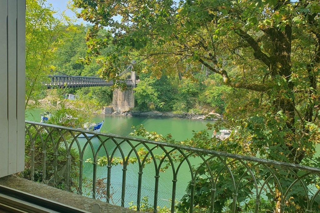 house 7 Rooms for sale on LE BONO (56400)