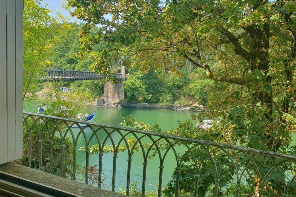 Sale House Le Bono 7&nbsp;Rooms 180&nbsp;m²