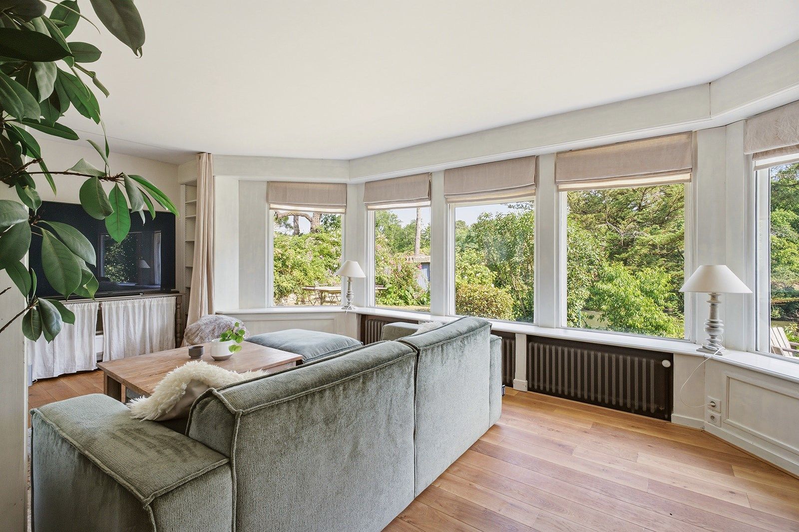 house 10 Rooms for sale on ARRADON (56610)
