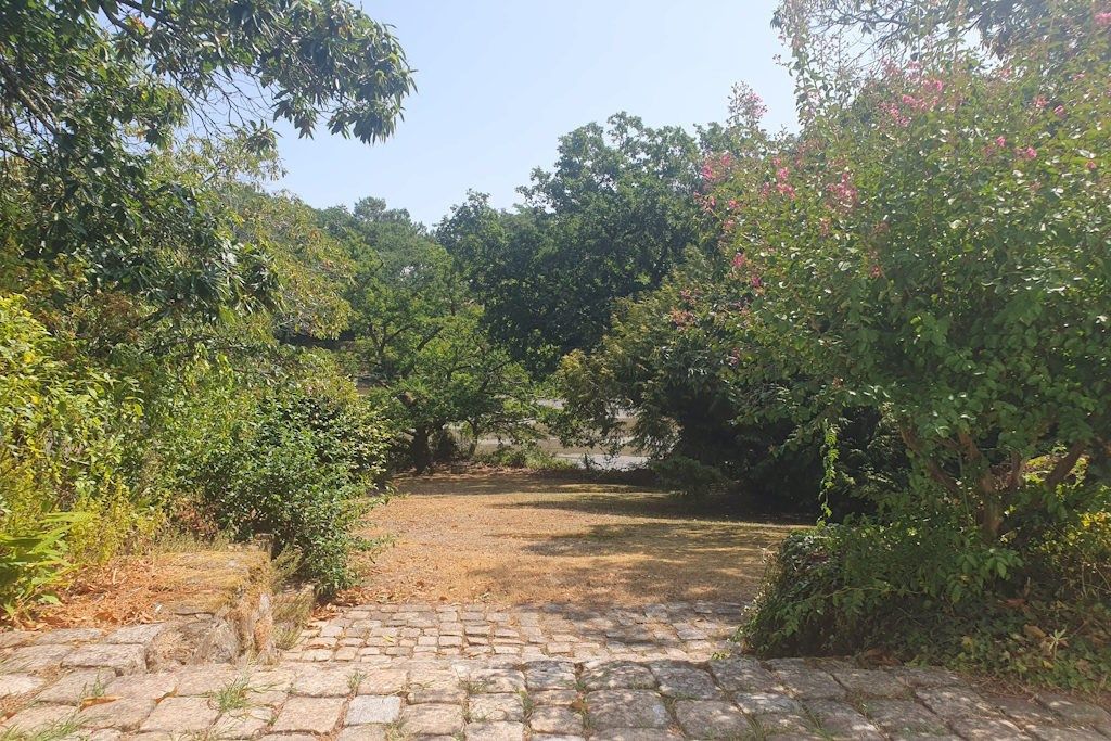 house 10 Rooms for sale on ARRADON (56610)