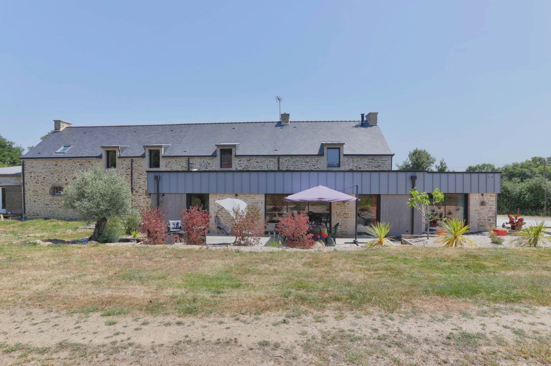house 9 Rooms for sale on SURZUR (56450)