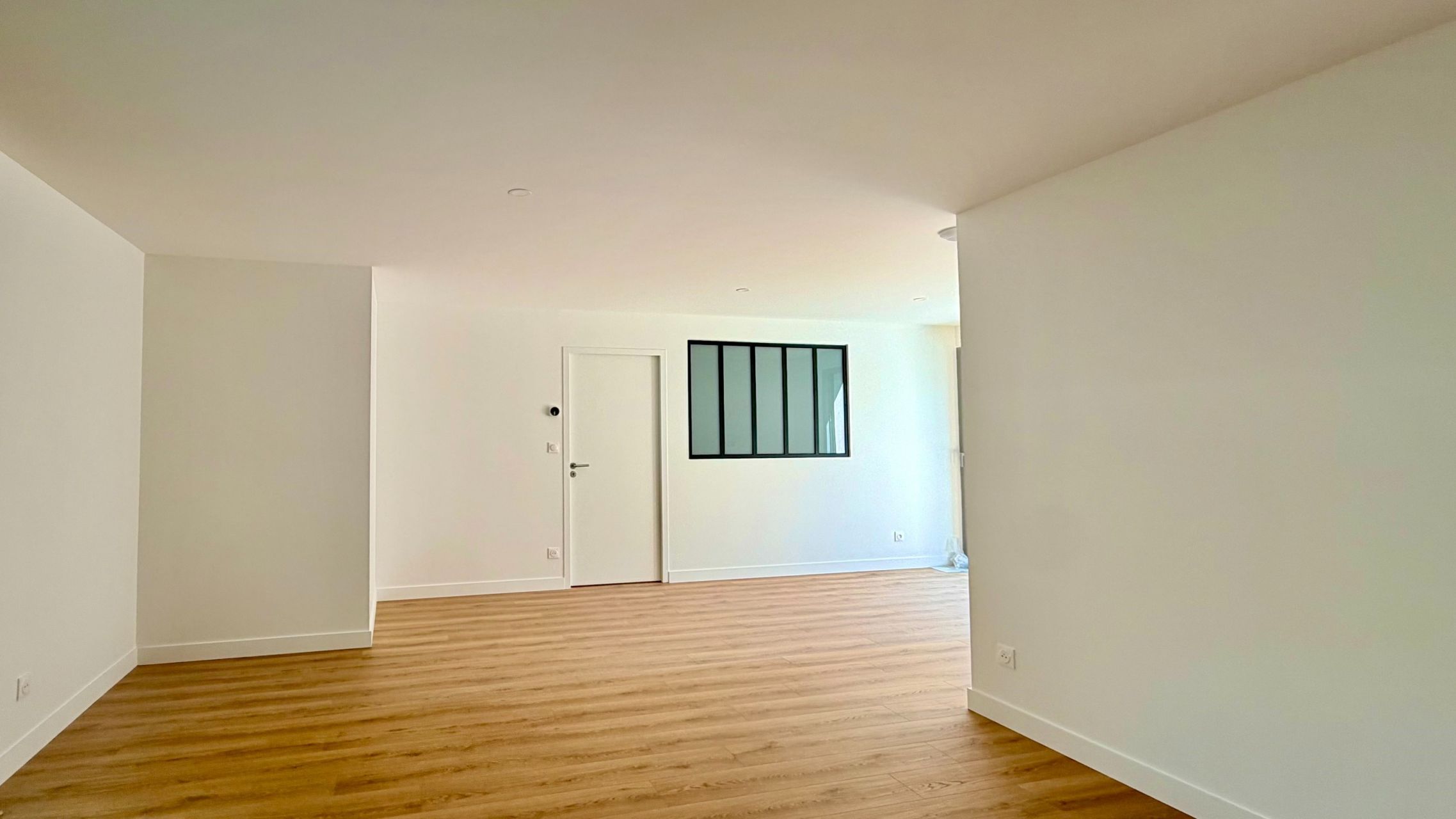 house 5 Rooms for sale on KERVIGNAC (56700)