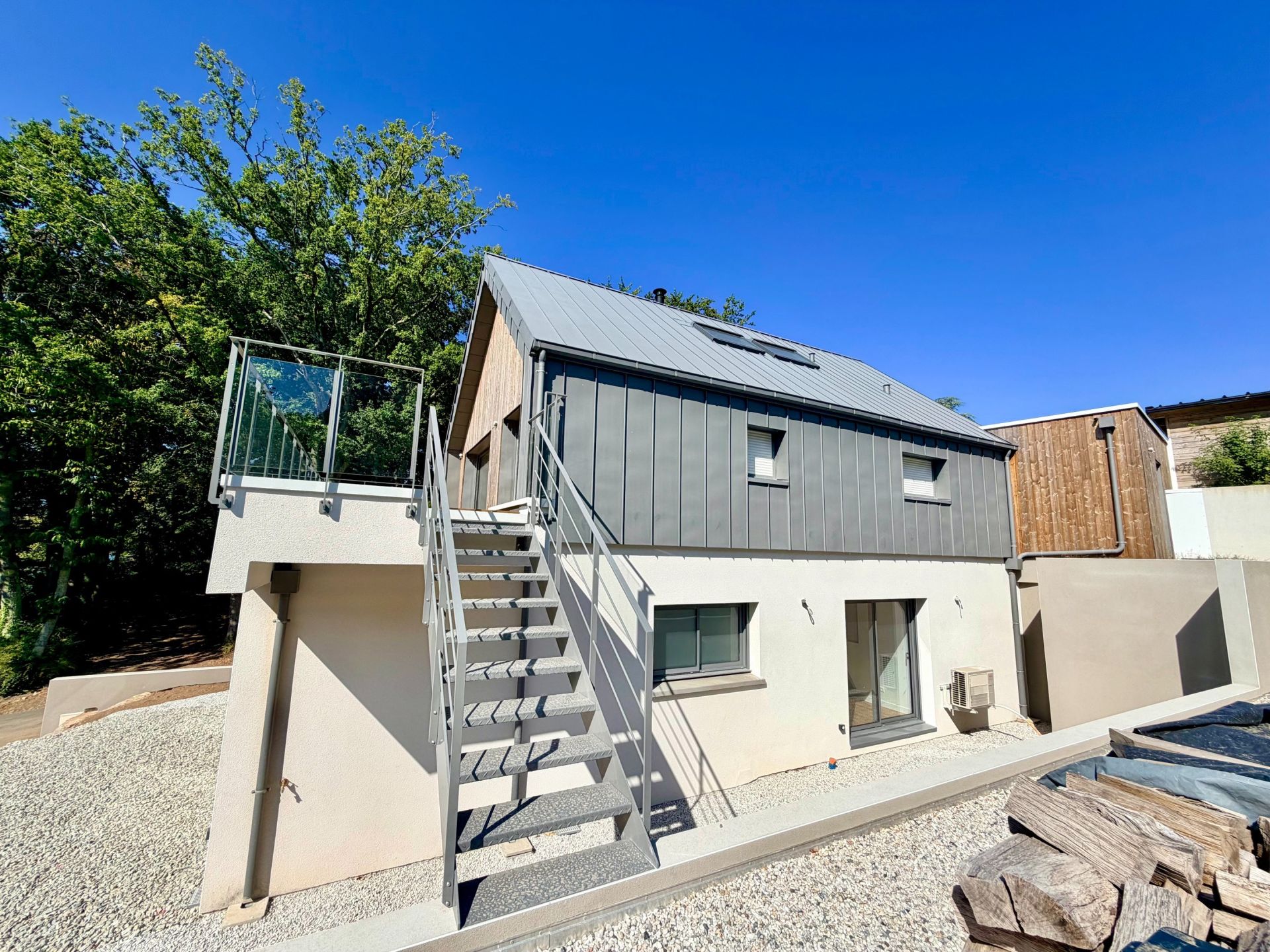 house 5 Rooms for sale on KERVIGNAC (56700)