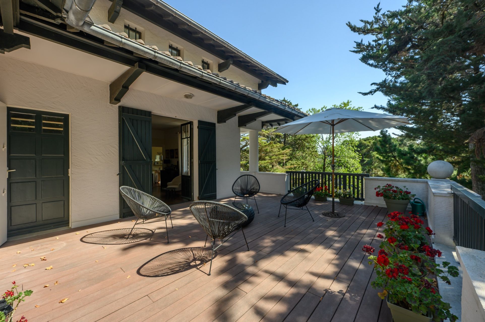 propriété 10 Pièces en vente sur LA BAULE (44500)