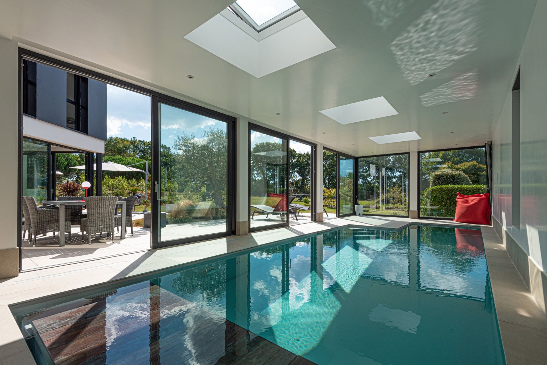 architect's house 10 Rooms for sale on TREGUNC (29910)