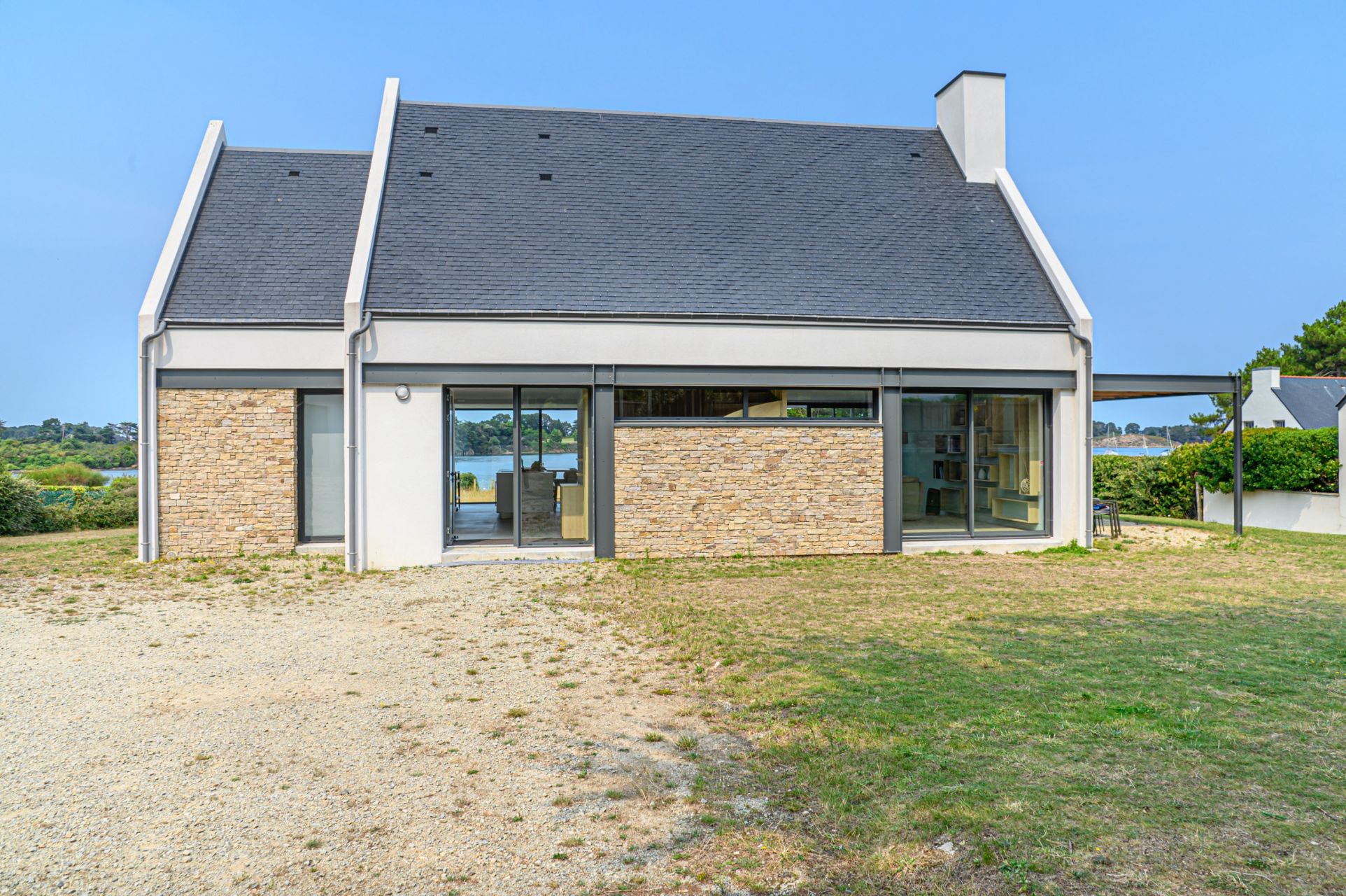 maison contemporaine 6 Pièces en vente sur ARZON (56640)