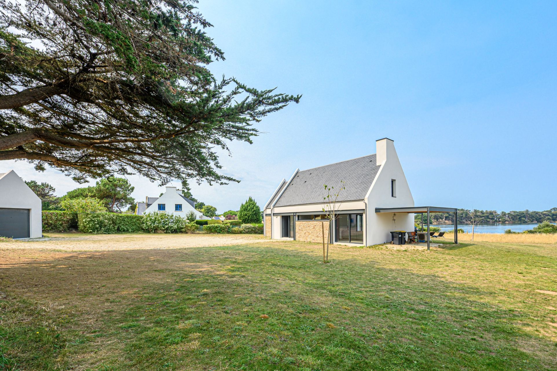 maison contemporaine 6 Pièces en vente sur ARZON (56640)