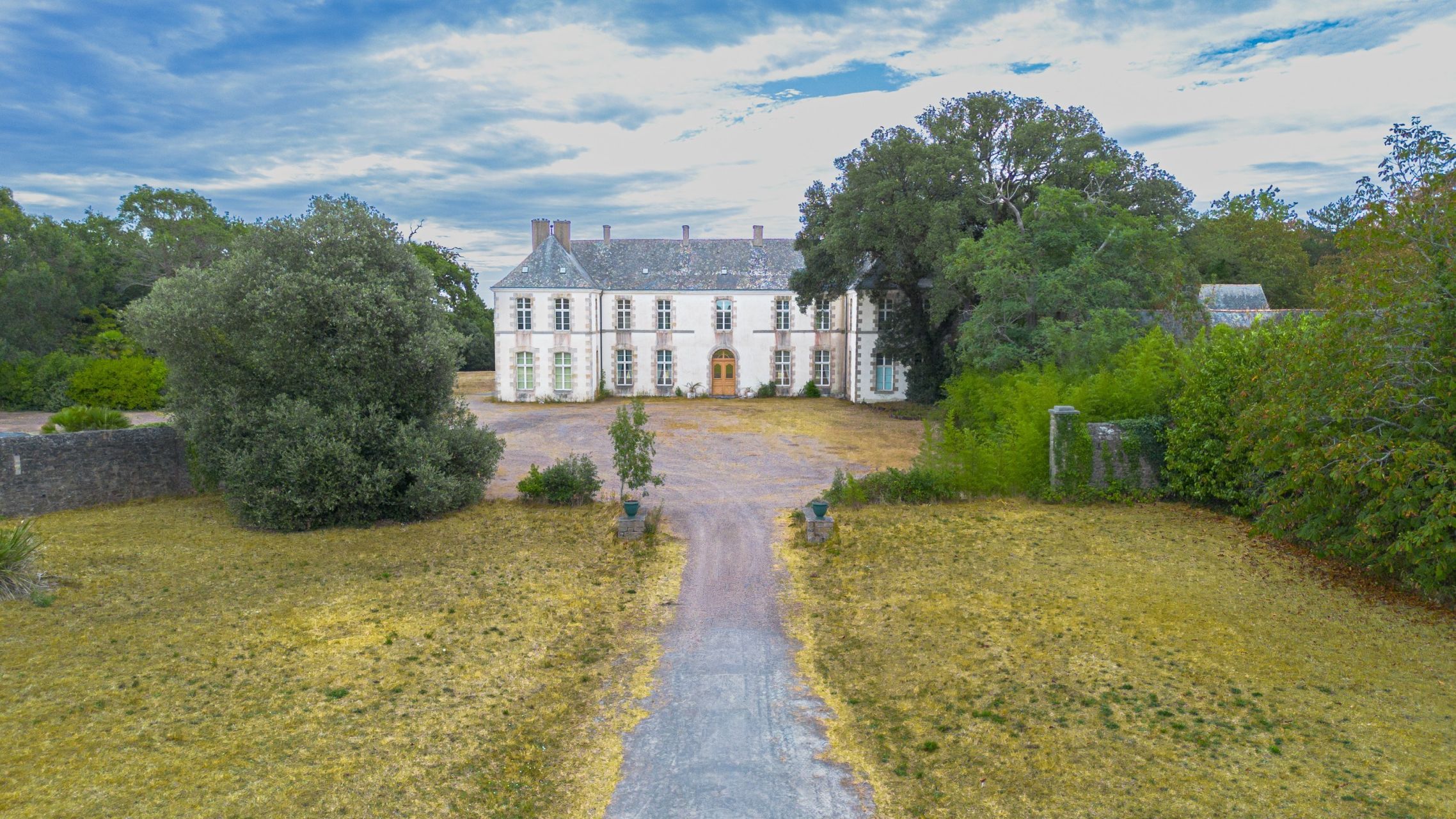 propriété 14 Pièces en vente sur LA BAULE (44500)