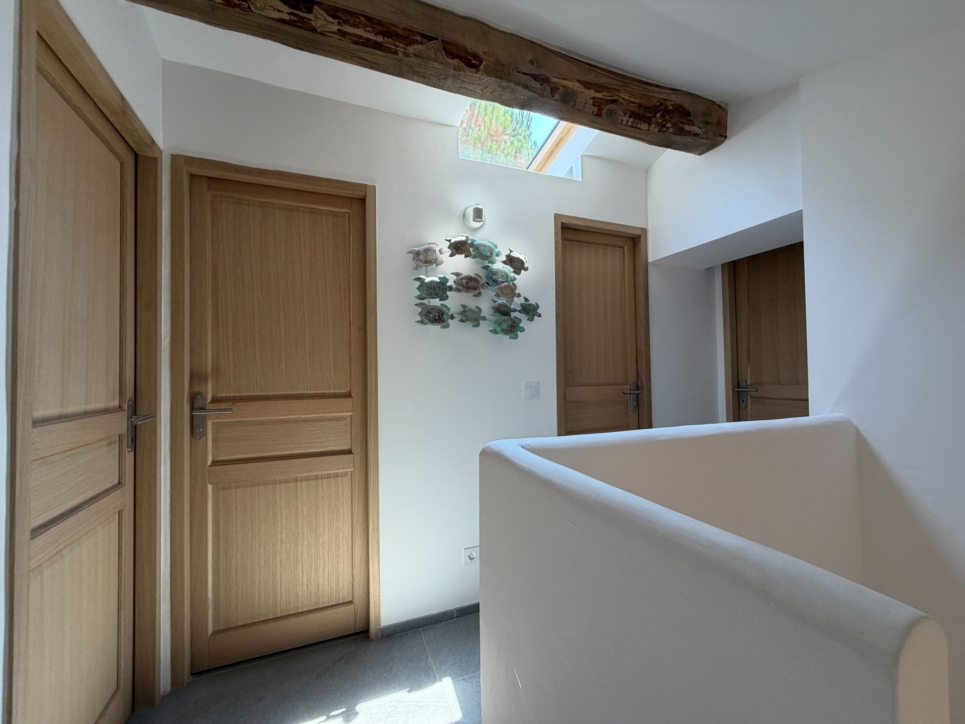 house 6 Rooms for seasonal rent on PORTO VECCHIO (20137)
