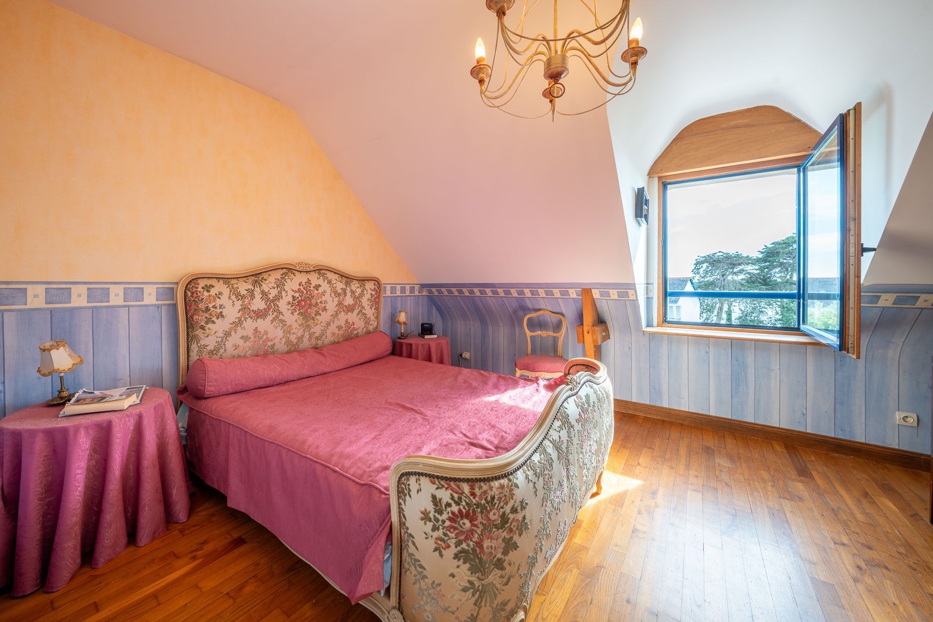 maison 6 Pièces en vente sur LARMOR BADEN (56870)