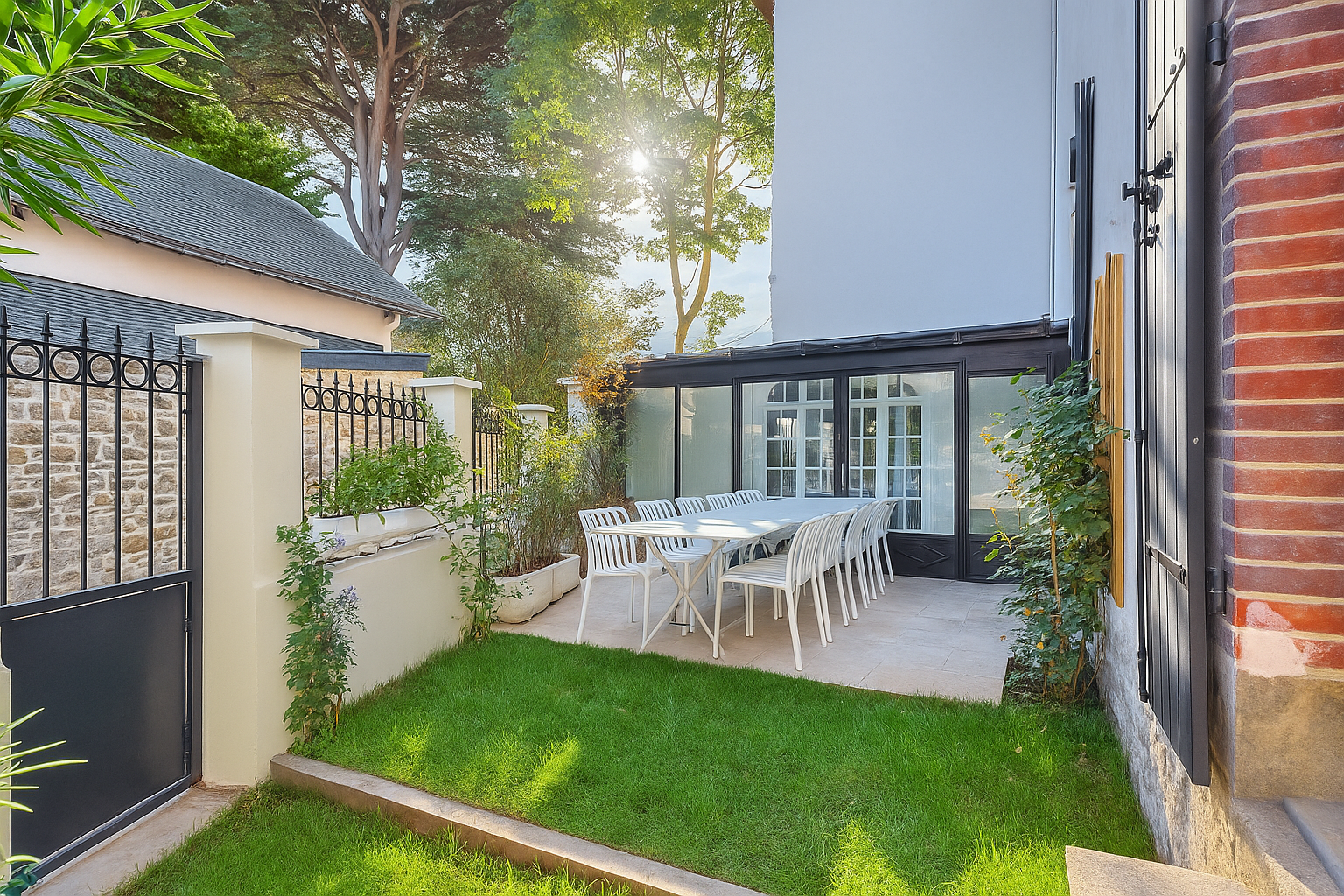 house 6 Rooms for sale on LE POULIGUEN (44510)