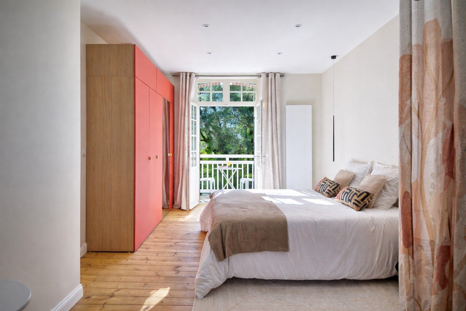 house 6 Rooms for sale on LE POULIGUEN (44510)