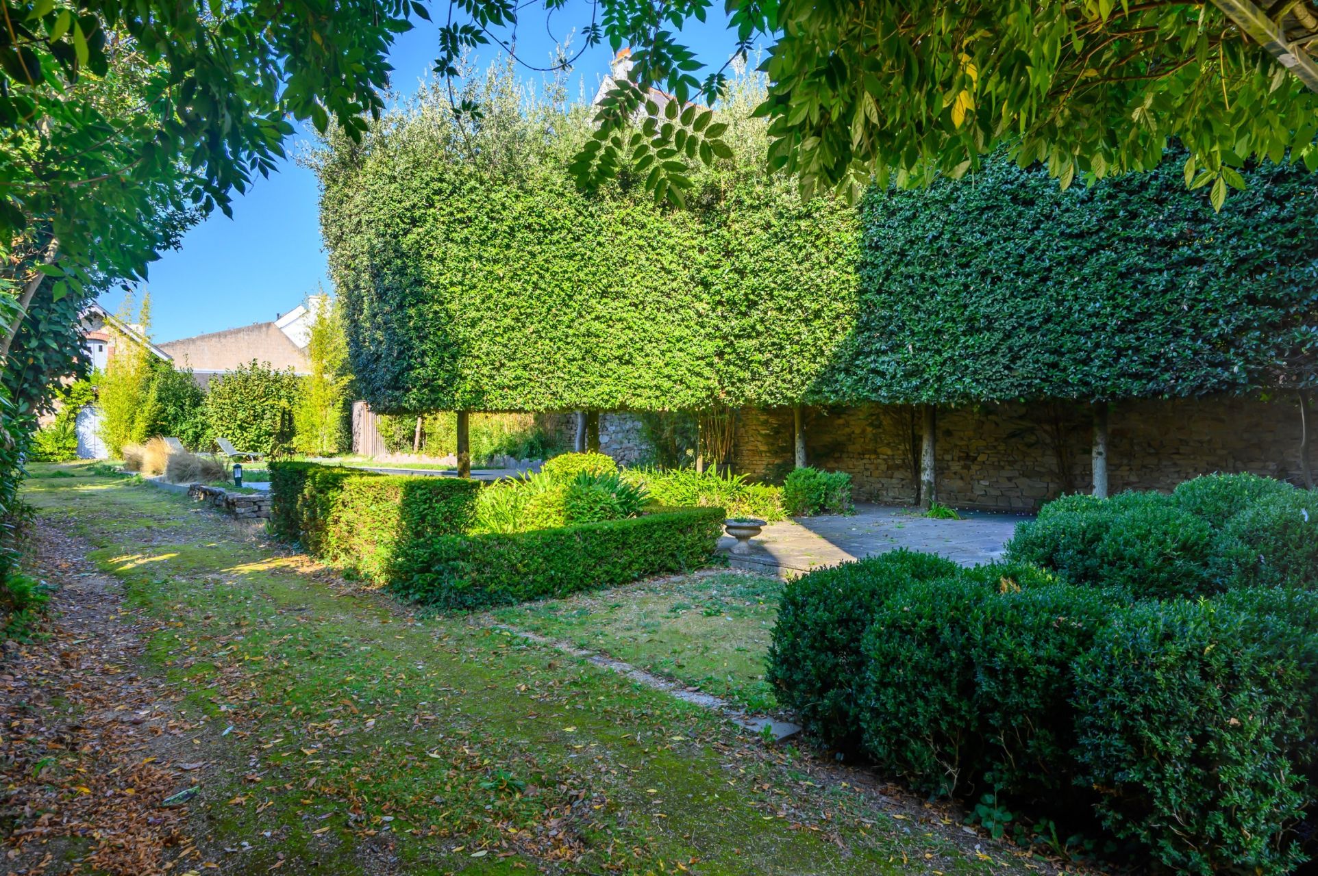 house 7 Rooms for sale on VANNES (56000)