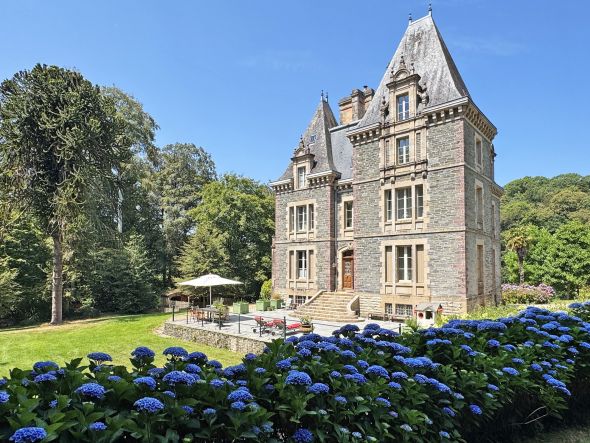 Vente Manoir Morlaix 18&nbsp;Pièces 455&nbsp;m²