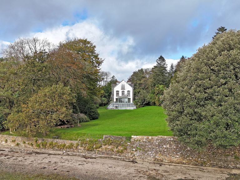 manoir 16 Pièces en vente sur GUIPAVAS (29490)
