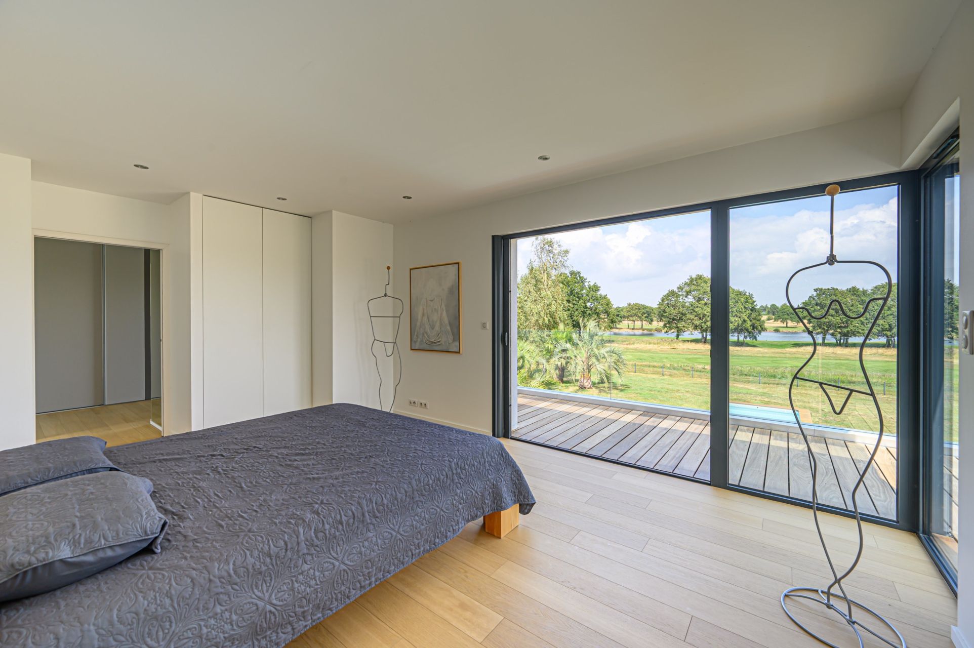 maison contemporaine 8 Pièces en vente sur LA BAULE ESCOUBLAC (44500)