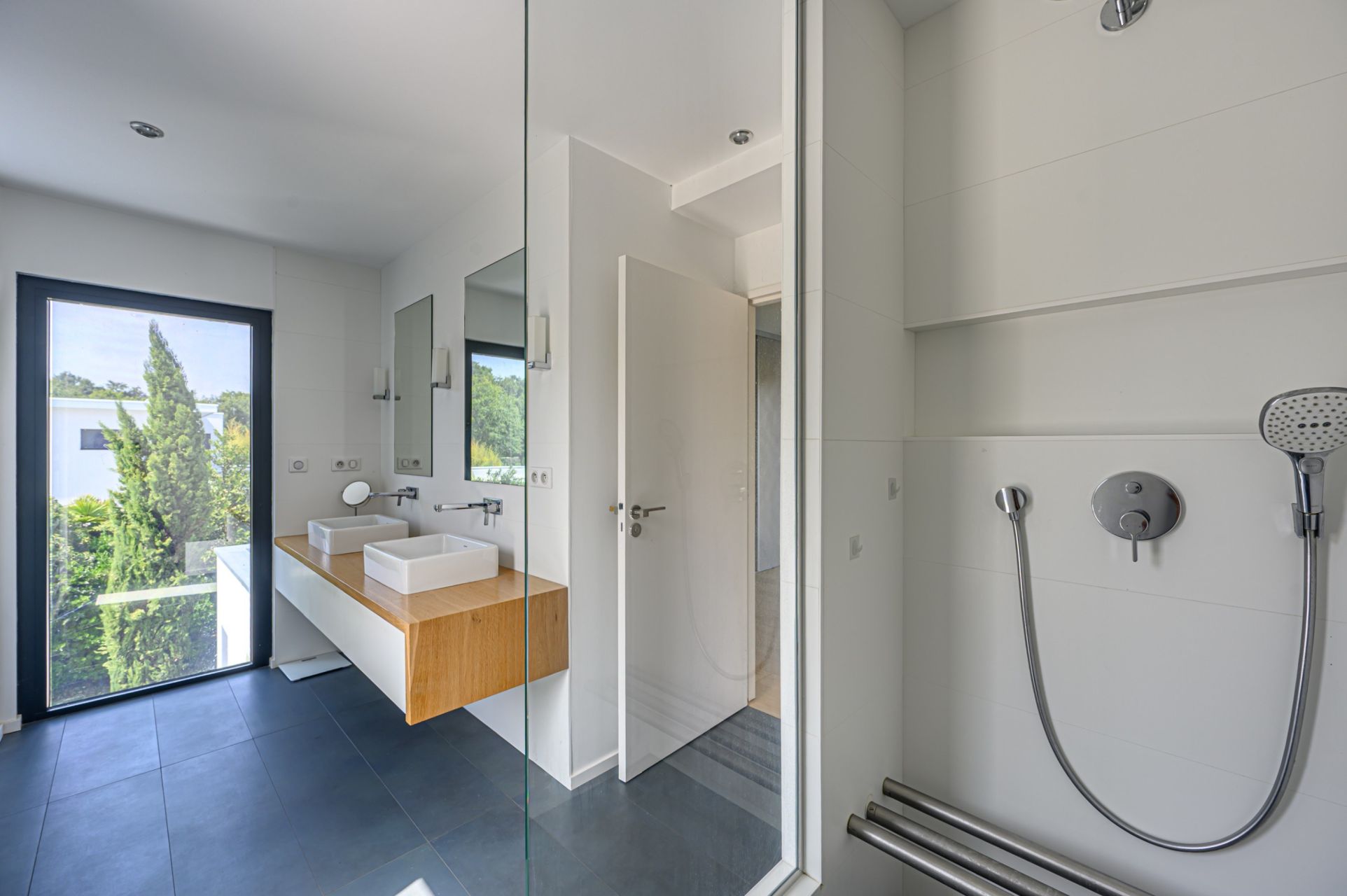 maison contemporaine 8 Pièces en vente sur LA BAULE ESCOUBLAC (44500)