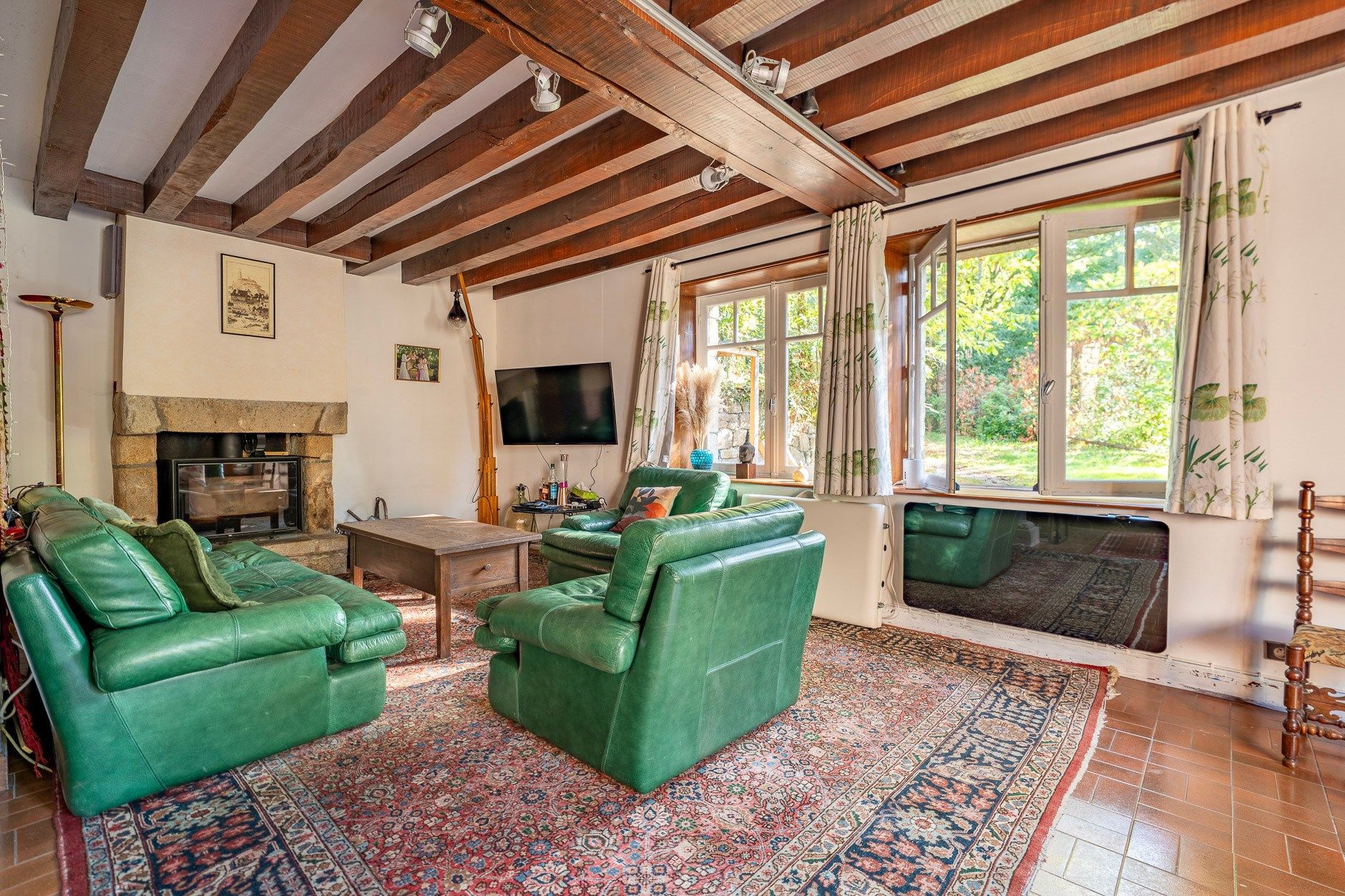 maison 15 Pièces en vente sur QUESTEMBERT (56230)