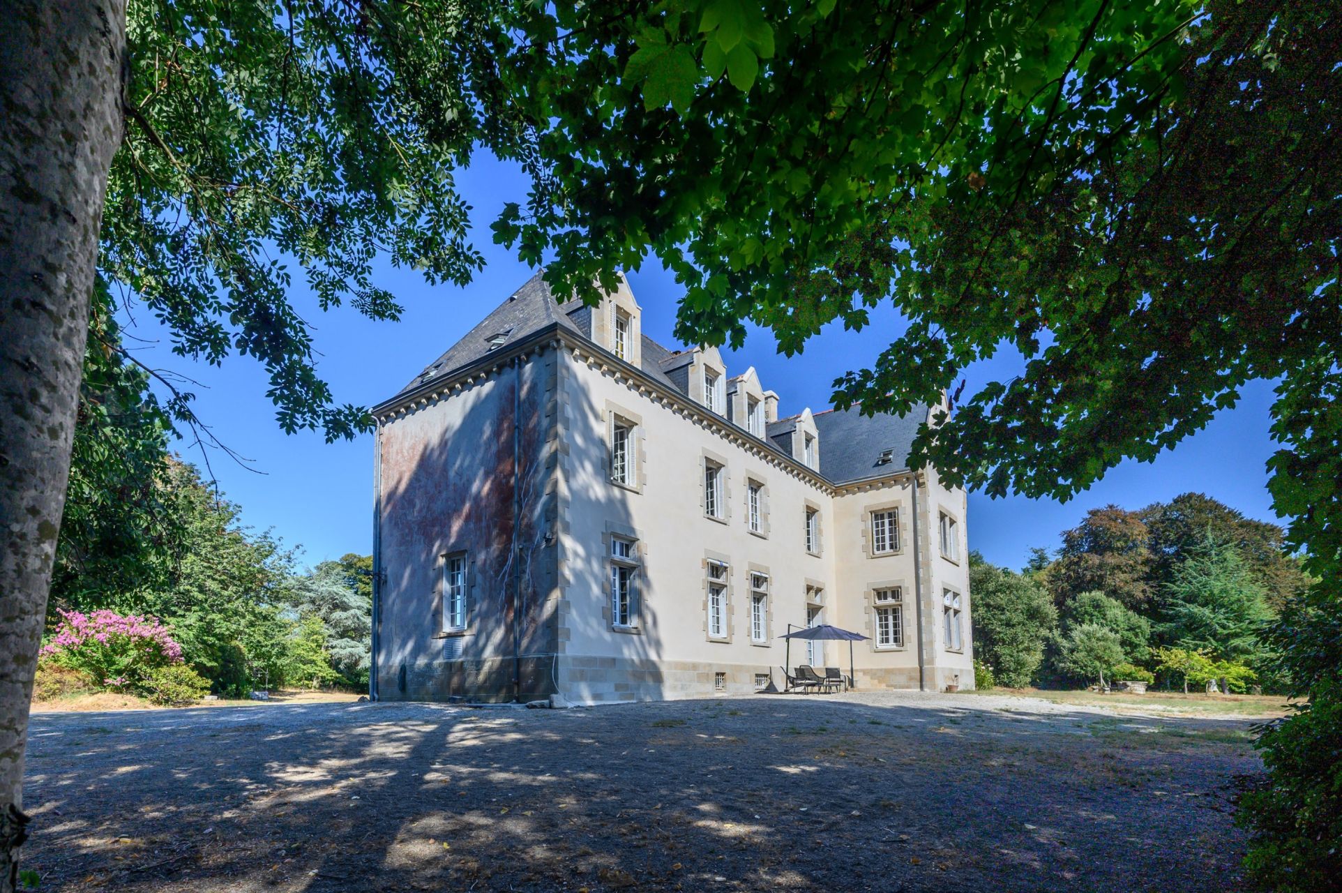 manoir 15 Pièces en vente sur QUIMPER (29000)