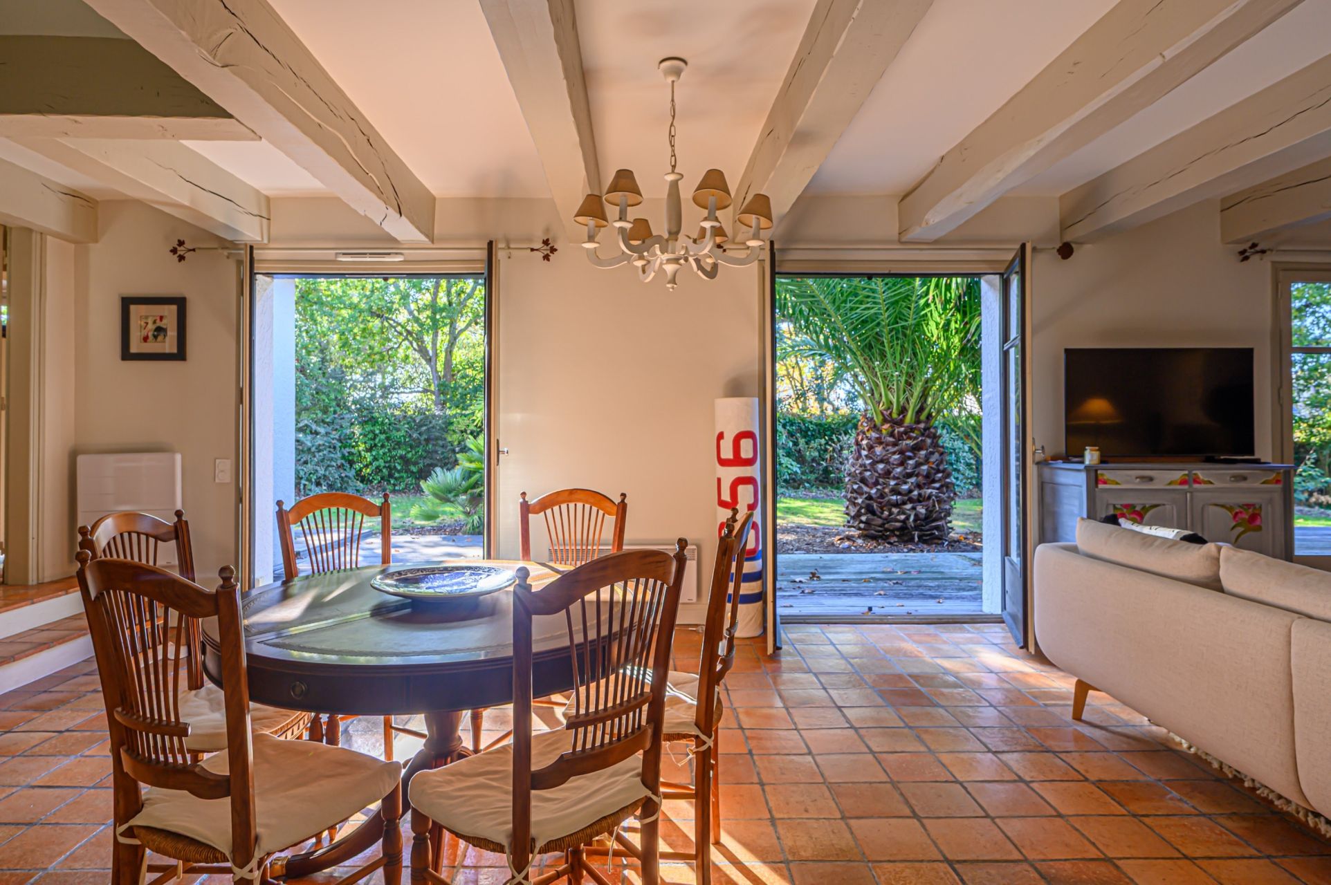 house 8 Rooms for sale on PLOEMEUR (56270)