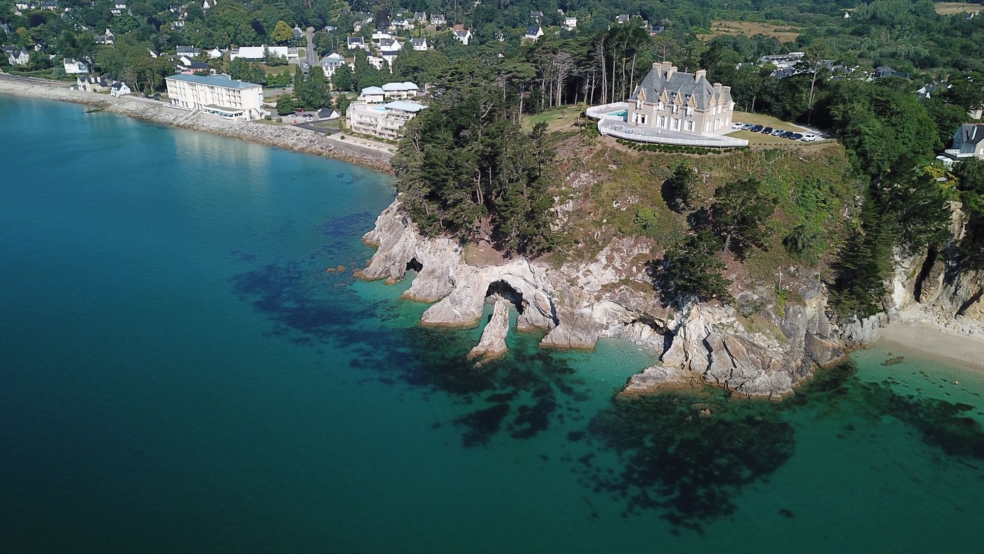 propriété 18 Pièces en location saisonnière sur CROZON (29160)